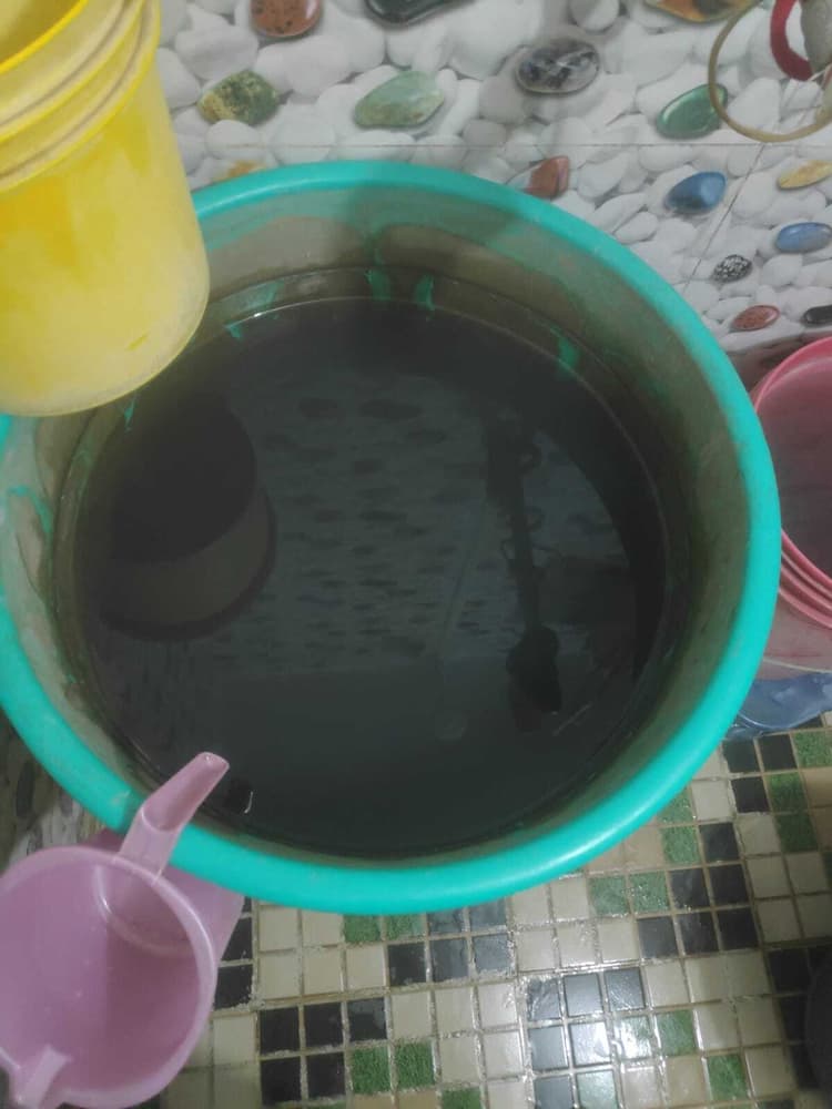 चितरा की कॉलोनी में हो रही गंदे व बदबूदार पानी की सप्लाई