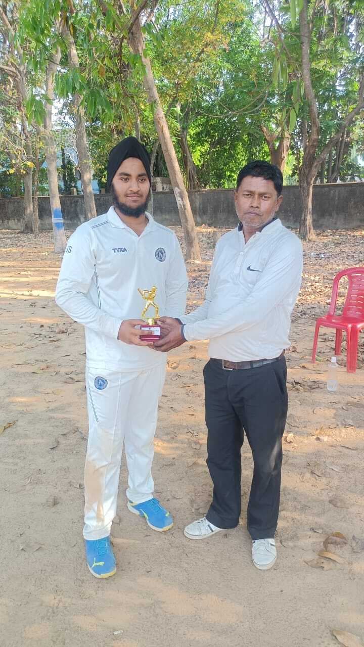 JSCA B DIVISION LEAGUE : लोयोला कोल्ट्स की टीम 149 रन से जीती