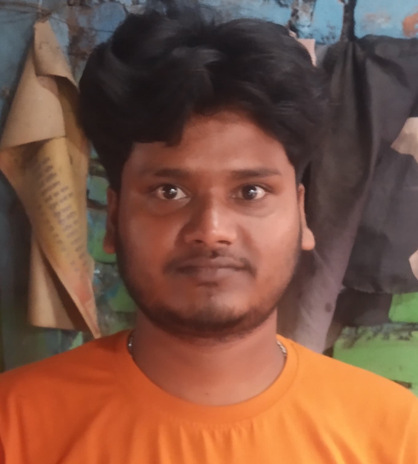 साइकिल सवार से मोबाइल व रुपये की छिनतई