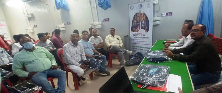 कैंसर जैसी घातक बीमारी व नपुंसकता से बचने के लिए तंबाकू का करें बहिष्कार : डॉ विनोद