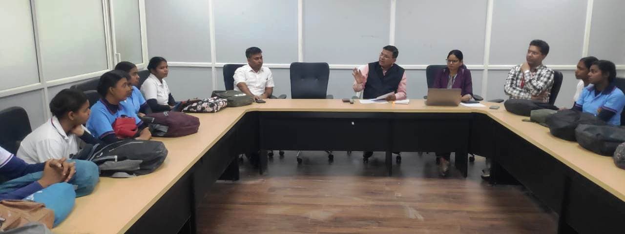 दीक्षांत समारोह को लेकर एनसीसी कैडेट व एनएसएस स्वयंसेवकों को सौंपा गया दायित्व