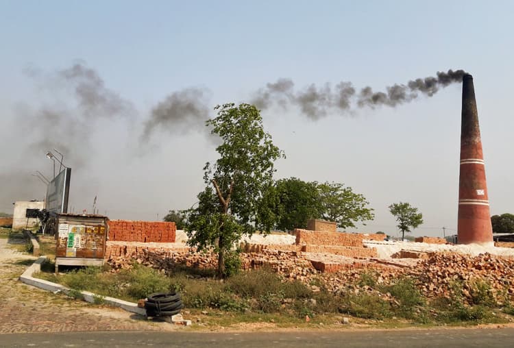 Gopalganj News : जीएसटी जमा नहीं करने वाले कारोबारी रडार पर, 31 के बाद दर्ज होगी प्राथमिकी