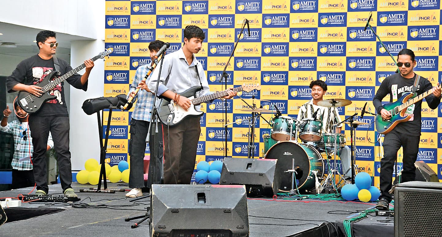 ranchi news : एमिटी यूनिवर्सिटी और रेडियो धूम की पहल, बैटल ऑफ बैंड्स में क्लासिकल के साथ लगा रॉक म्यूजिक का तड़का