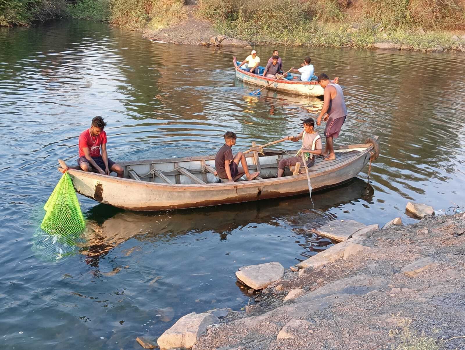 Bokaro News : मछली पालन से 51 परिवार बने आत्मनिर्भर