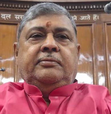 विधान सभा कैंटीन के व्यंजन में शामिल हो मखाना : खेमका