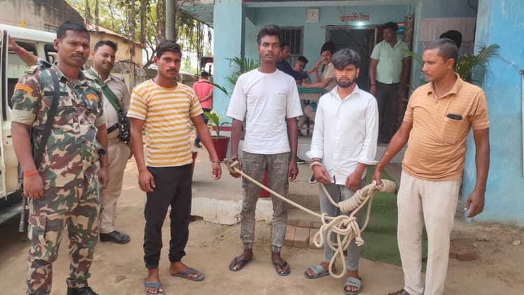 शंभुगंज पुलिस ने किया अंतर जिला बाइक चोर गिरोह का उद्भेदन