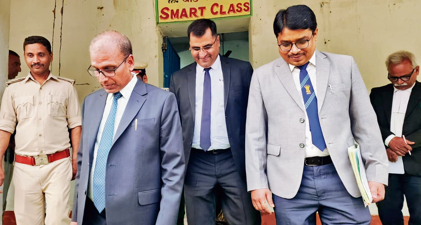 वकीलों के बैठने की व्यवस्था को ठीक करने का करेंगे प्रयास : न्यायमूर्ति आलोक