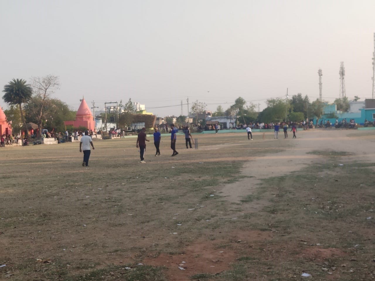 क्रिकेट टूर्नामेंट में अमरपुर ने मधुबन टीम को हराया