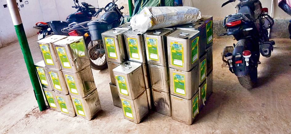 Sasaram news.105 लीटर नकली खाद्य तेल जब्त