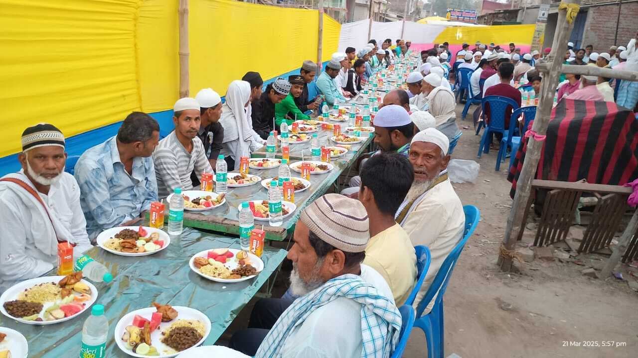 Madhubani News : दावते ए इफ्तार पार्टी का हुआ आयोजन