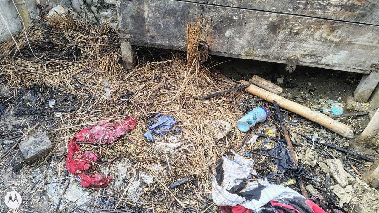 शॉर्ट सर्किट से लगी आग, घर जलकर राख