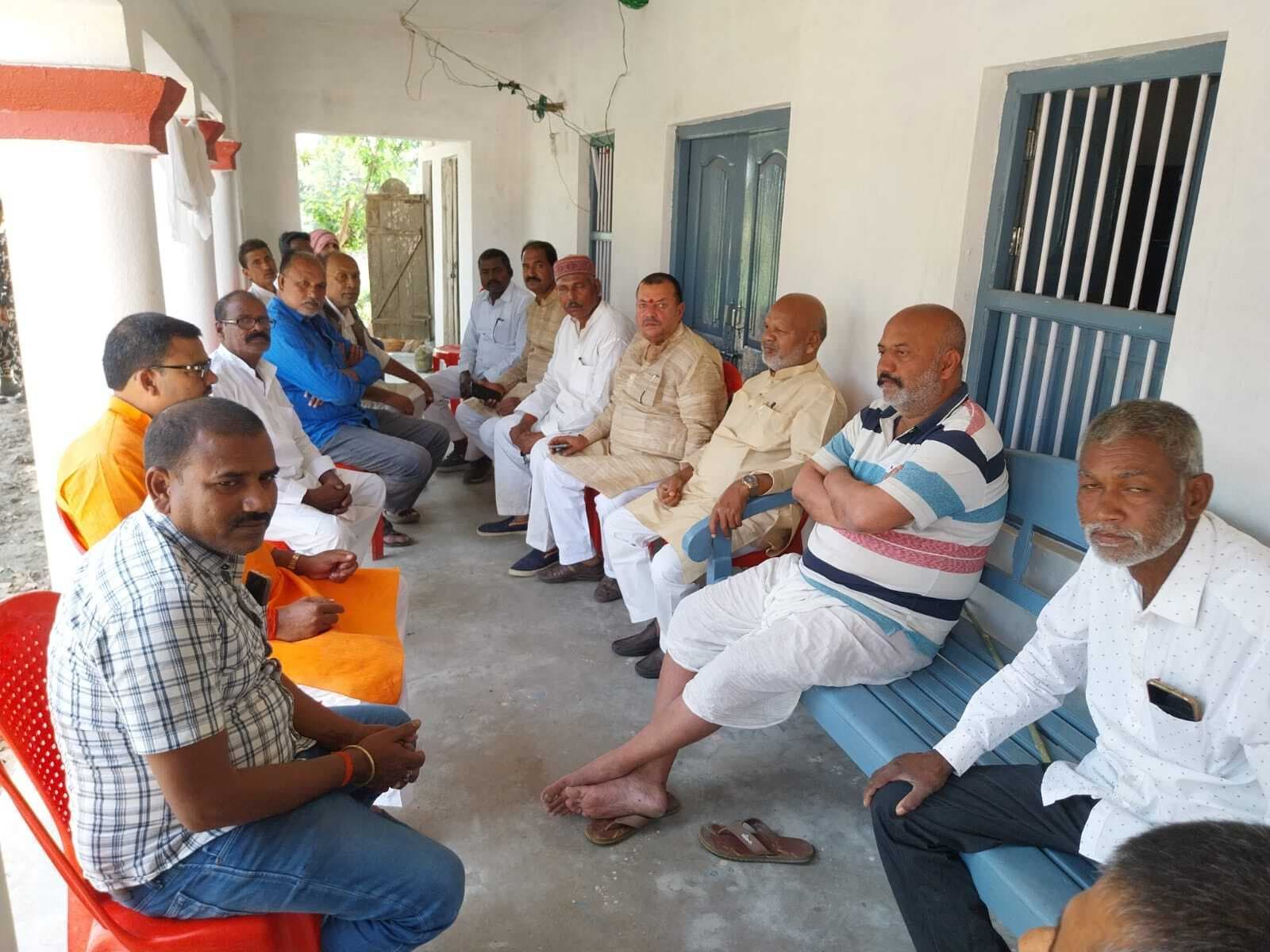 मंत्री पहुंचे पतरघट, कई कार्यक्रम में हुए शामिल