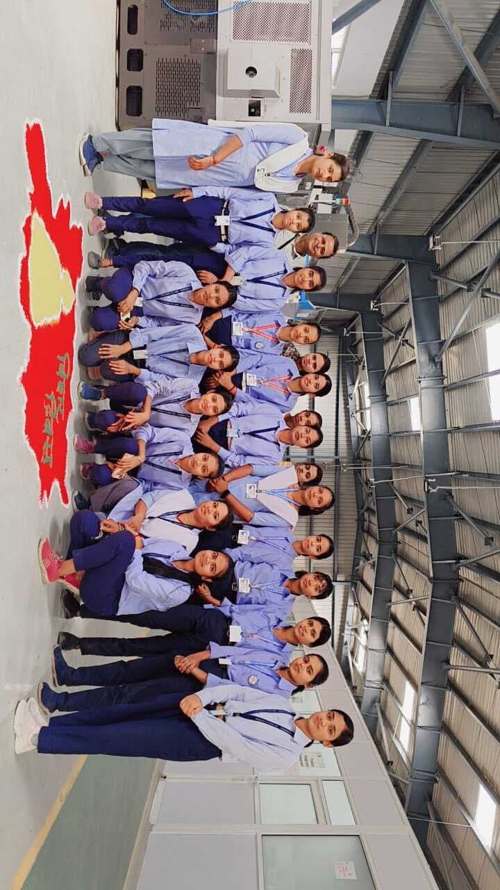 छात्रों ने किया आइटीआइ कॉलेज का भ्रमण