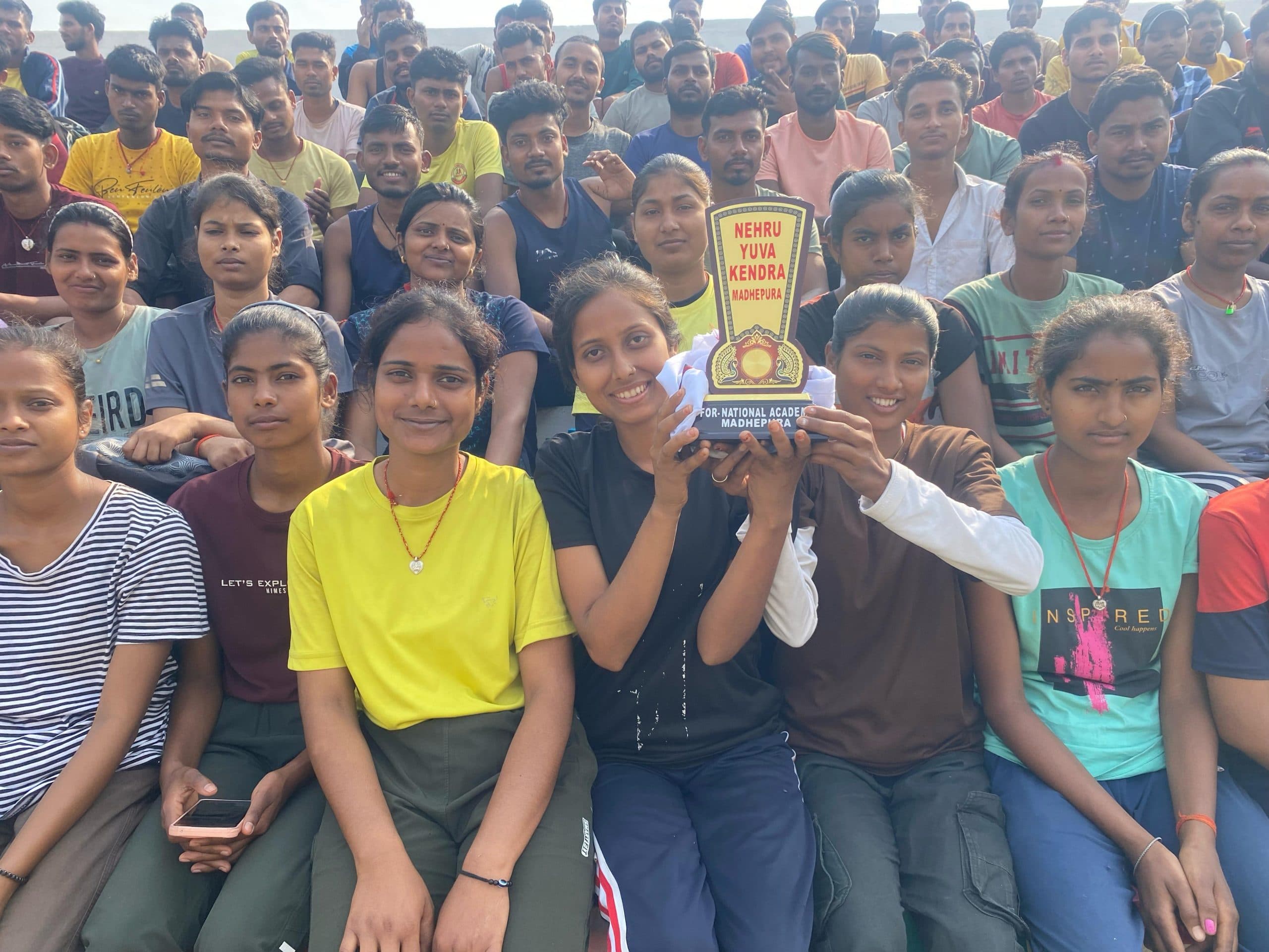 शहीद दिवस पर दौड़े युवा