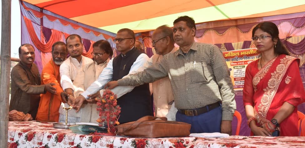 अंगिका साहित्य अधिवेशन के समापन पर प्रखंड शाखा का गठन