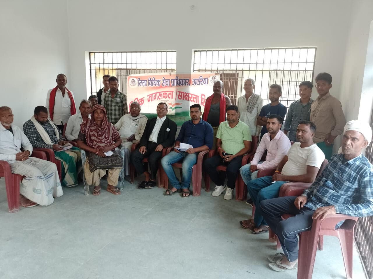 विधिक जागरूकता शिविर में बीमार व दिव्यांग व्यक्तियों के संबंध में दी जानकारी