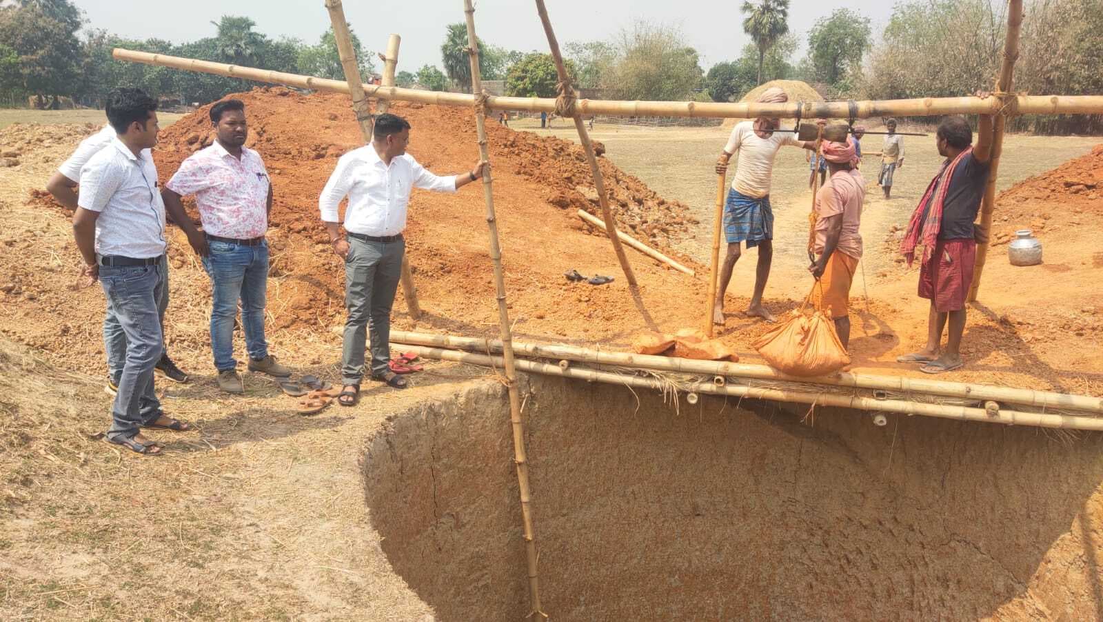 जिले में मनरेगा का हाल बेहाल, मटेरियल मद में नहीं हो रहा बकाया भुगतान