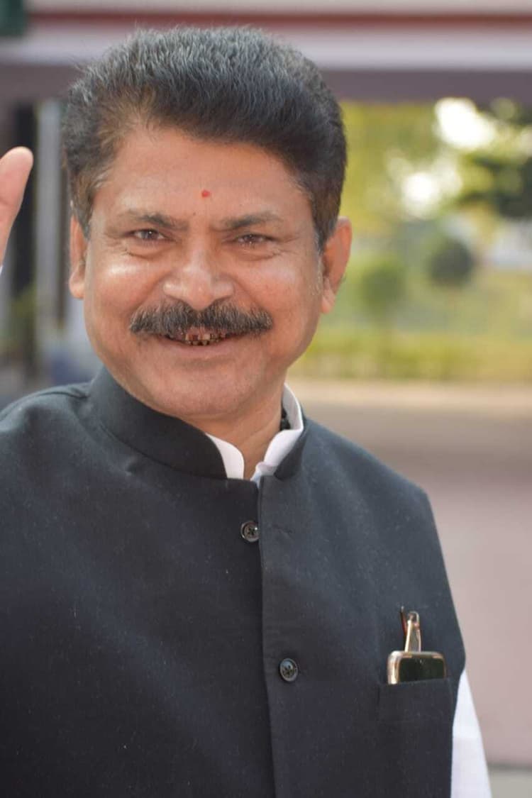 विधायक ने विधानसभा में उठाया हवाई अड्डा निर्माण का मुद्दा