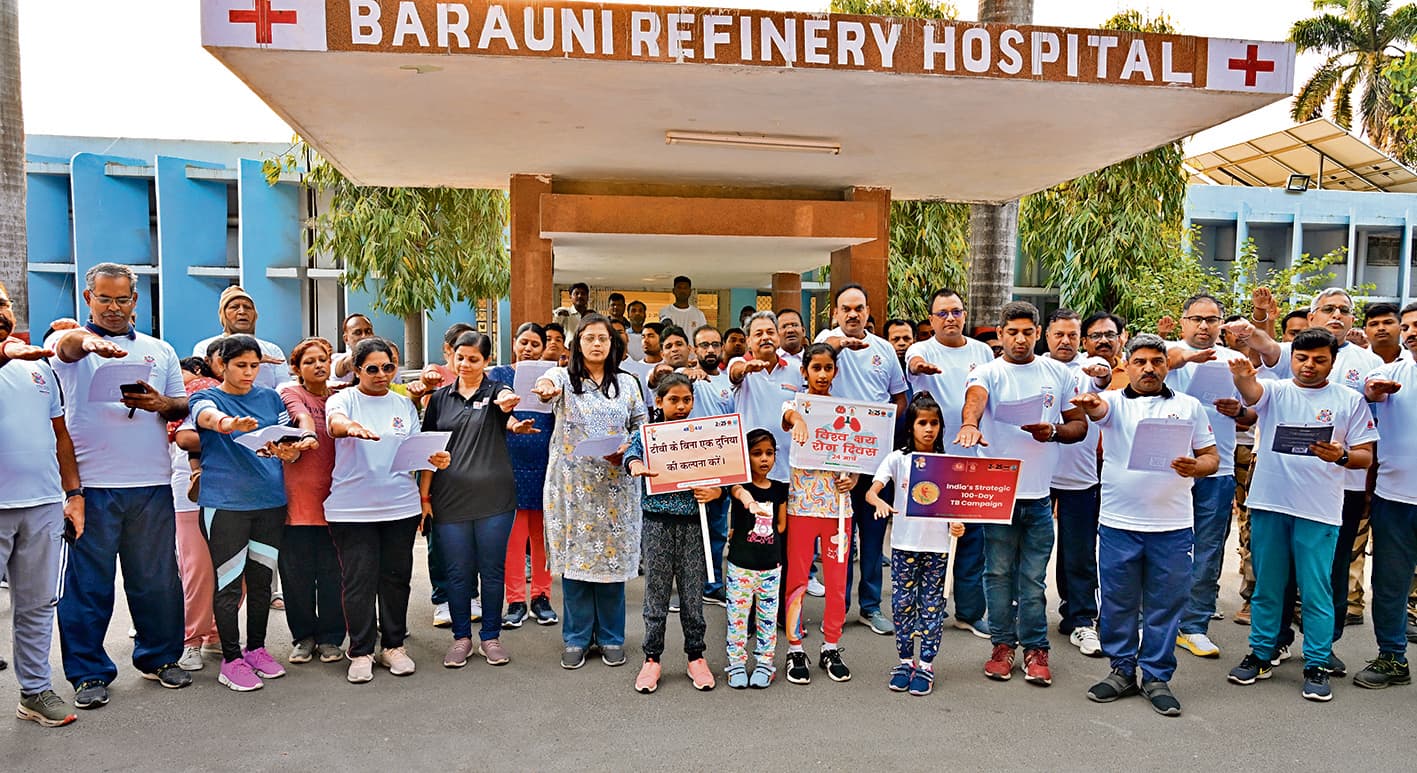 टीबी मुक्त अभियान के तहत लोगों को किया जागरूकता