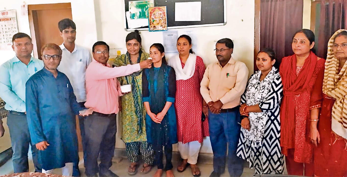 Hajipur News : इंटर के रिजल्ट में वैशाली का जलवा, आर्ट्स व कॉमर्स में लड़कियां स्टेट टॉपर