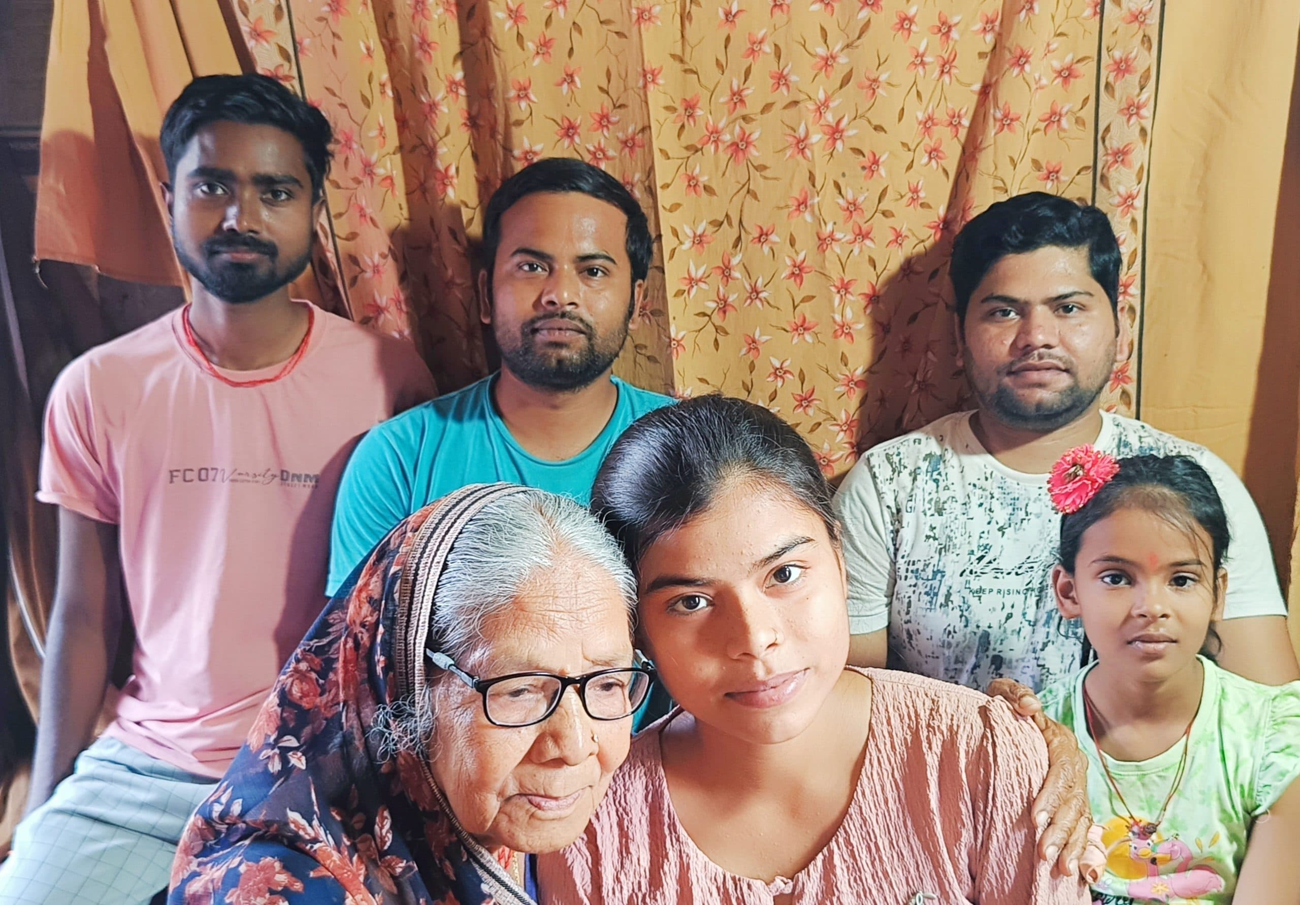 Sasaram News : आर्ट्स में प्रीति व साइंस में सत्यम जिला टॉपर