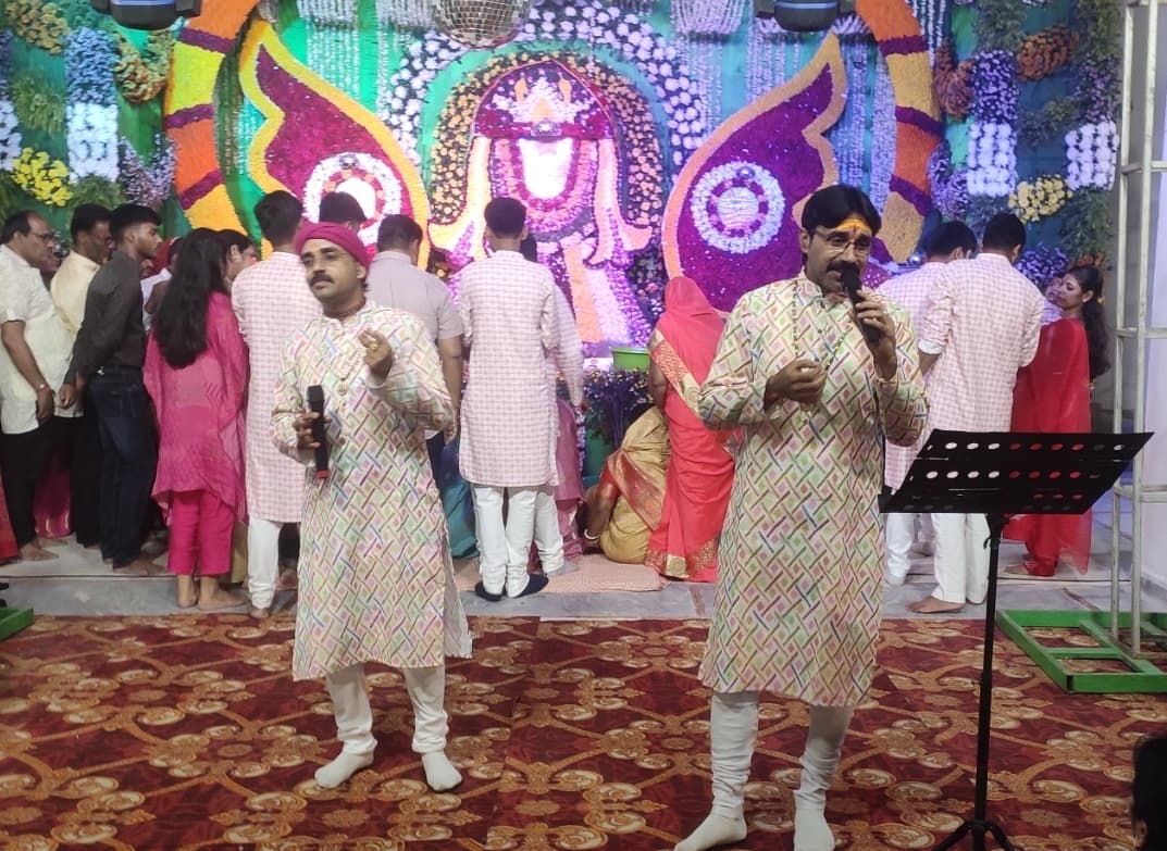 श्रीश्याम फाल्गुन महोत्सव पर निकली भव्य निशान यात्रा, जागरण में झूमे श्रद्धालु