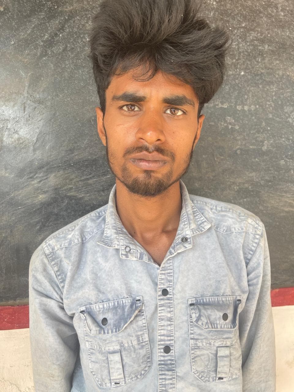 कट्टा, दो कारतूस व 24 पुरिया स्मैक दो युवक गिरफ्तार