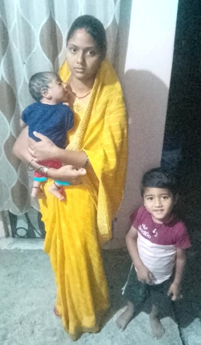 विवाहिता ने उपायुक्त से लगायी न्याय की गुहार