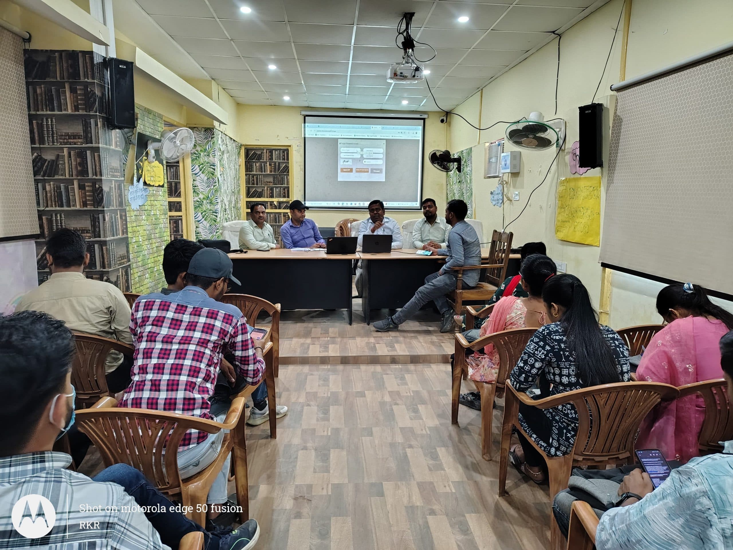 संक्रमित कचरों के उचित निष्पादन से संक्रमण के प्रसार की संभावना को नियंत्रित करना संभव