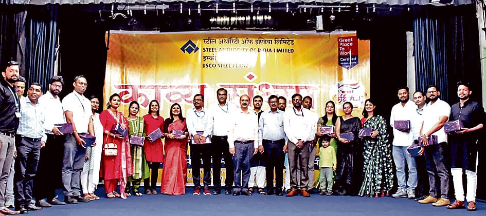 आइएसपी राजभाषा विभाग की काव्यसंध्या में कविताओं से बंधा समां