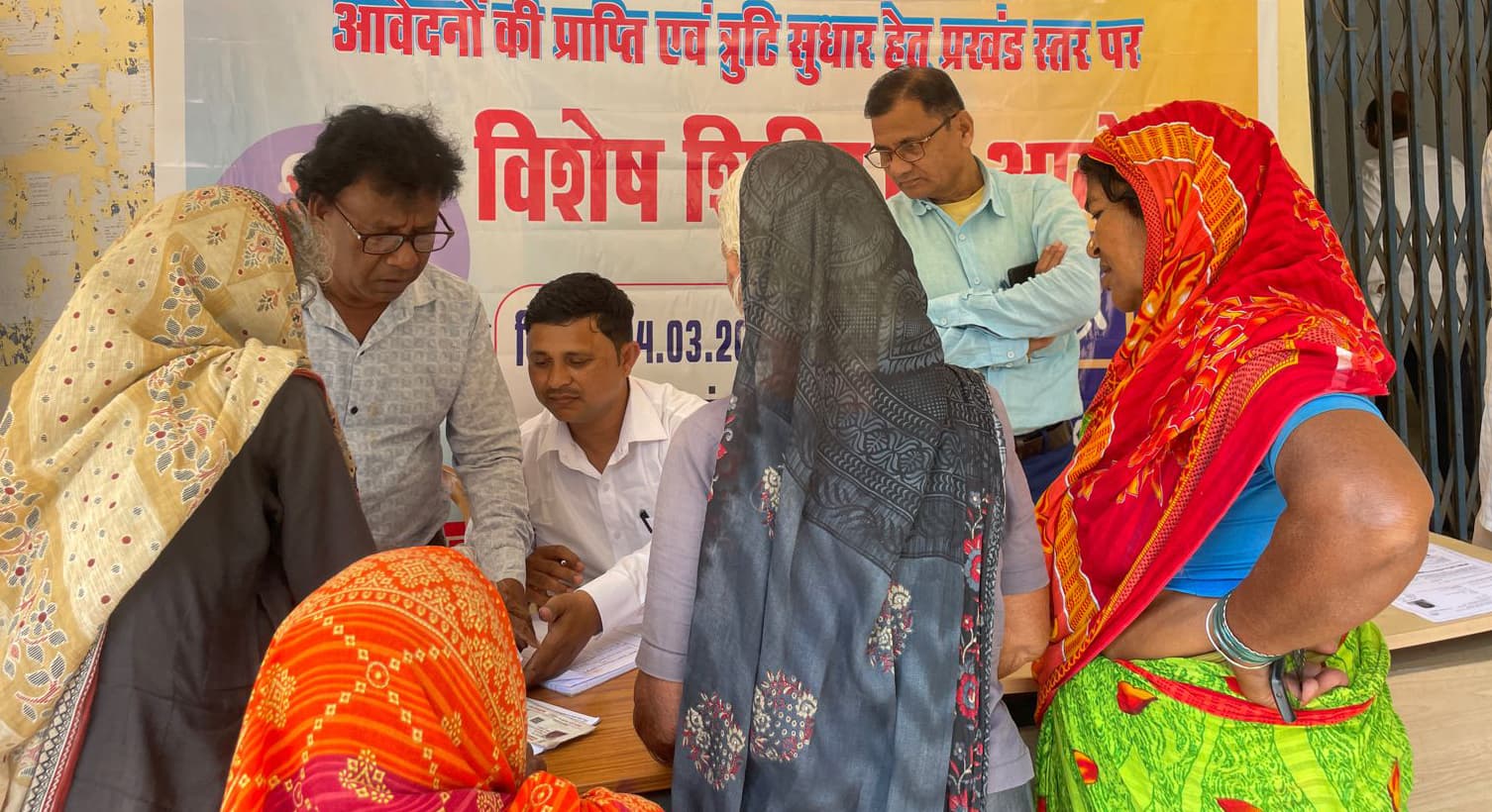 दिव्यांग सशक्तिकरण योजना पर शिविर में अबतक आये 40 आवेदन