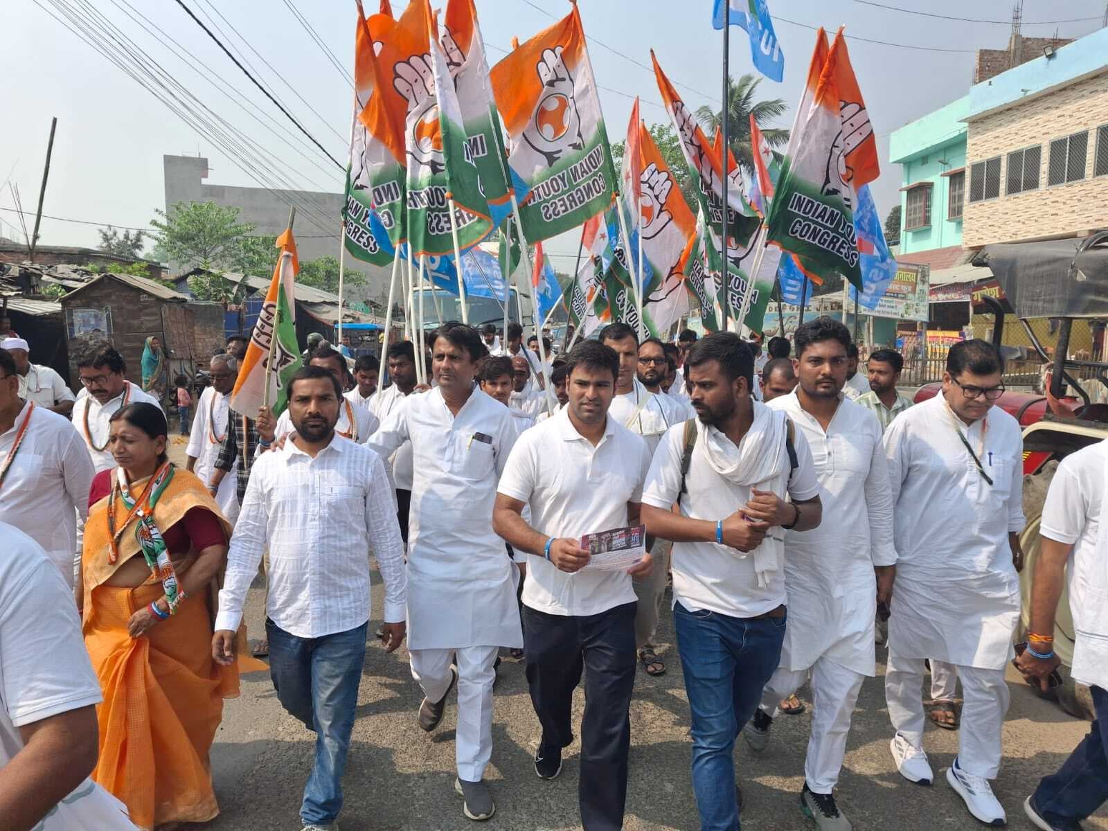 पलायन रोको, नौकरी दो पदयात्रा में नहीं पहुंचे कन्हैया कुमार, लगाये जा रहे तरह-तरह के कयास