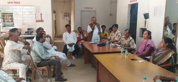 सौहार्दपूर्ण माहौल में मनाएं ईद व रामनवमी