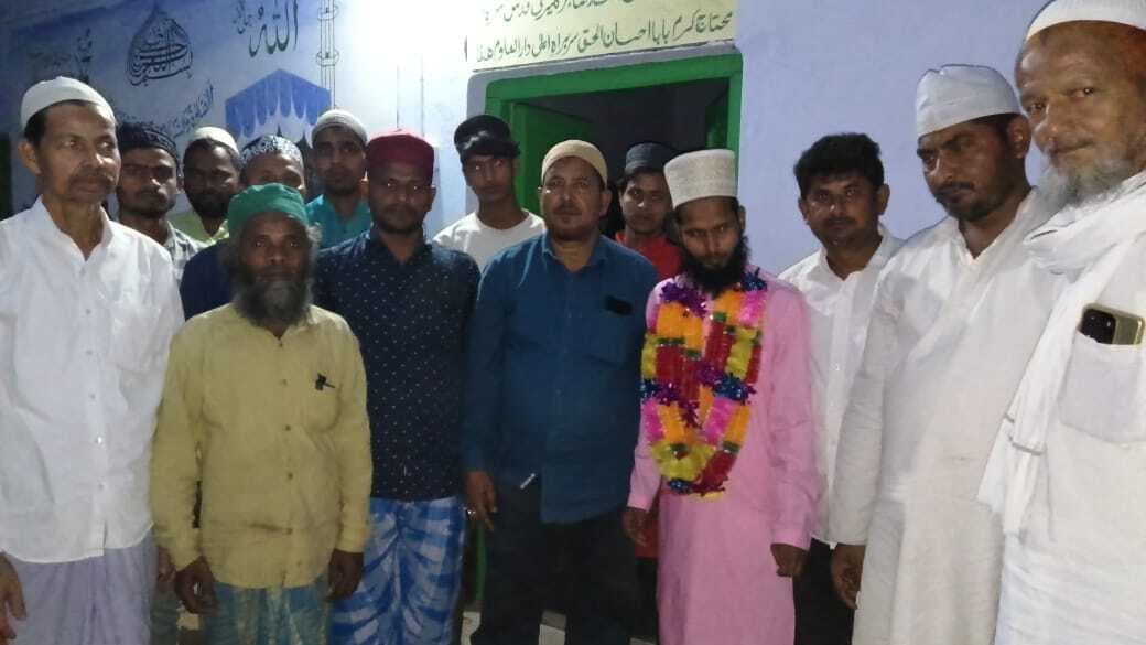 तरावीह मुकम्मल होने पर सूफी कारी जफर सम्मानित