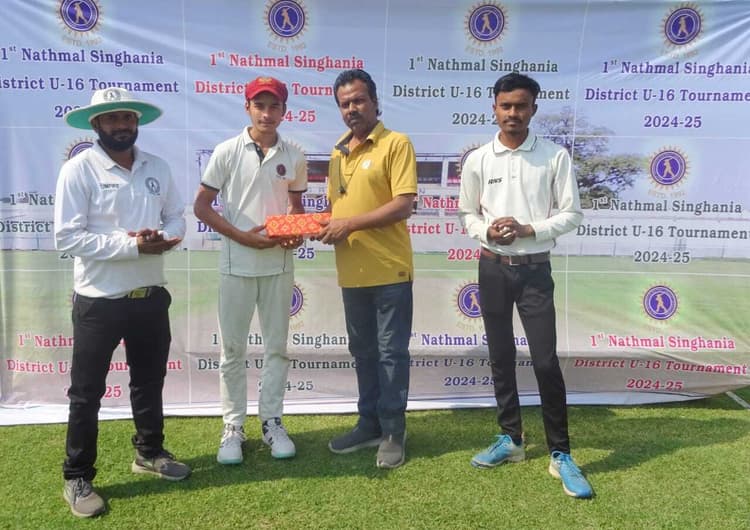 Chaibasa News : सिंहभूम चैलेंजर्स की धमाकेदार जीत, 72 रनों से टर्मिनेटर्स को हराया