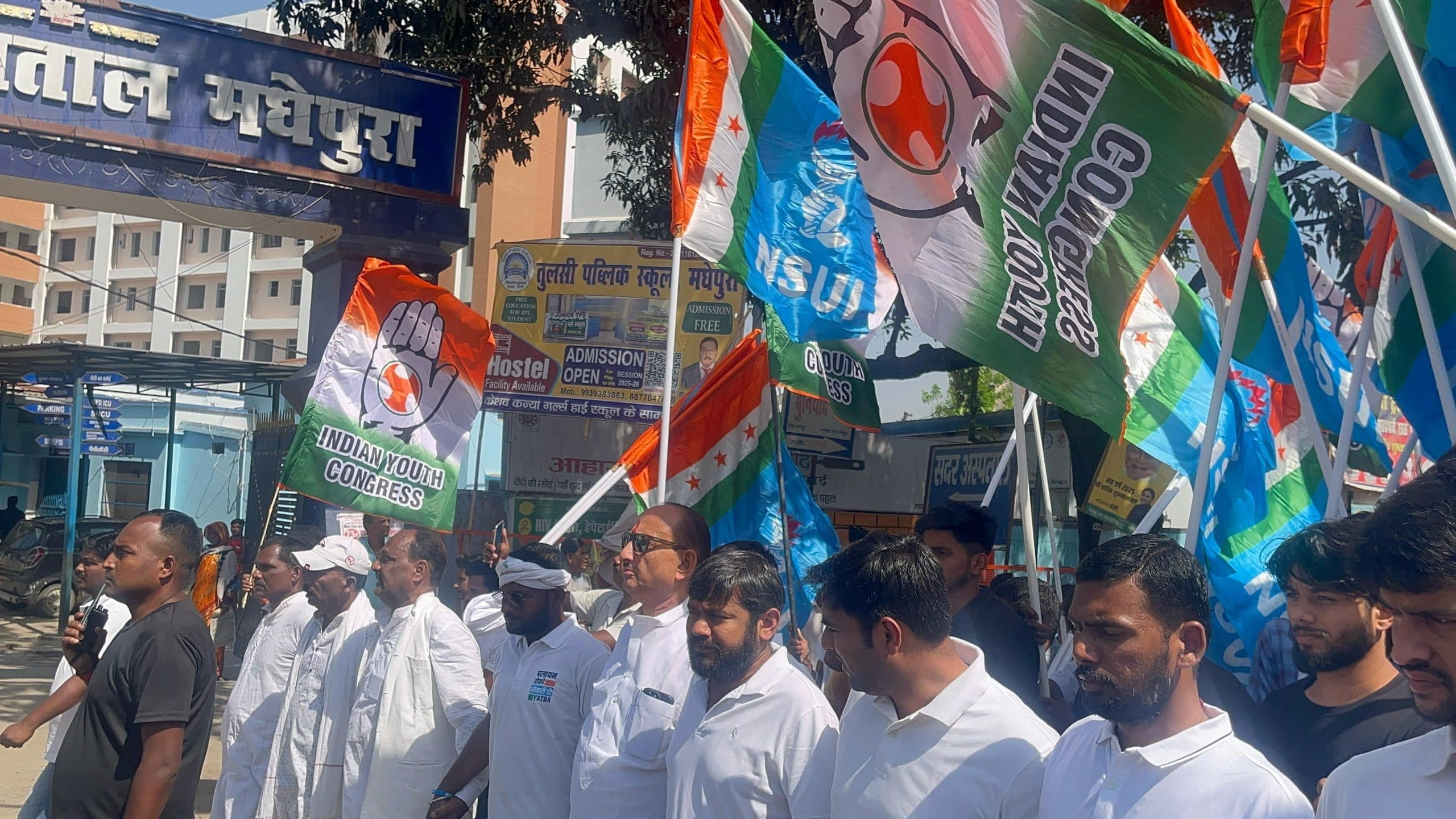 मंदिर को गंगाजल से धोने वाले को भी रोजगार मिलना चाहिए- कन्हैया