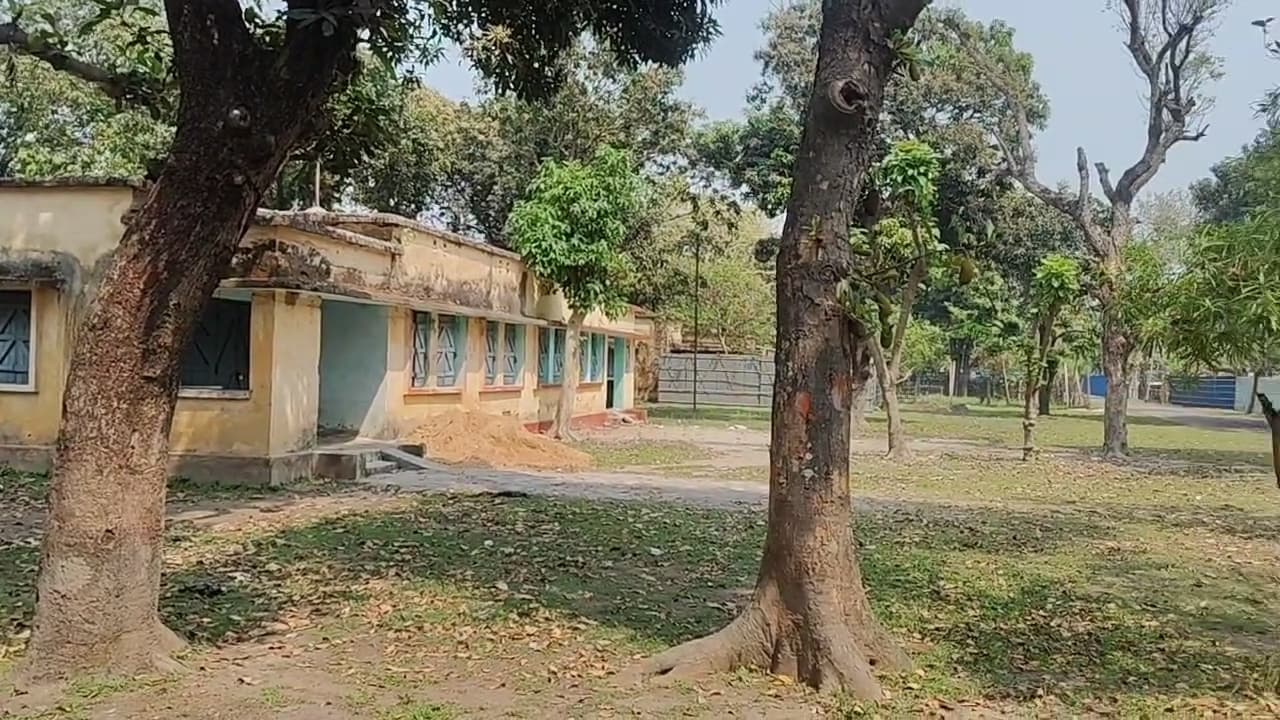 कोसी कॉलोनी के 10 क्वाटर को खाली करने का निर्देश