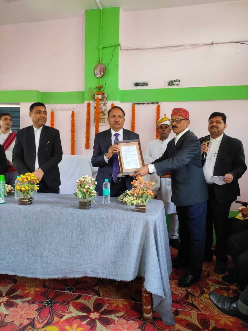 अधिवक्ताओ ने इंस्पेक्टिंग जज का किया भव्य स्वागत