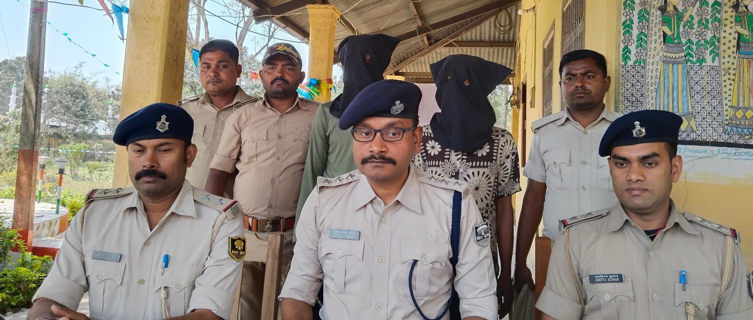 Madhubani News : धर्मवीर हत्याकांड मामले की पुलिस ने किया उद्भेदन