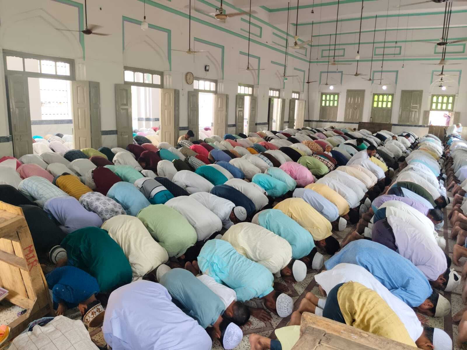 Madhubani News : ईद-उल-फितर का पर्व आज, तैयारी पूरी