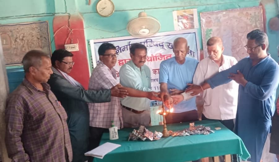 Madhubani News : मल्टी विटामिंस एवं विटामिन बी व सी का किया वितरण