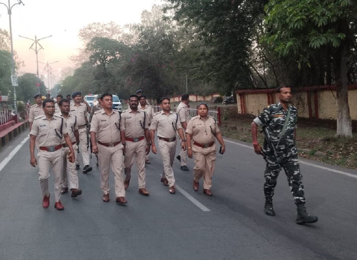 Bokaro News : त्योहारों में हुड़दंग करते पकड़े गये, तो खैर नहीं