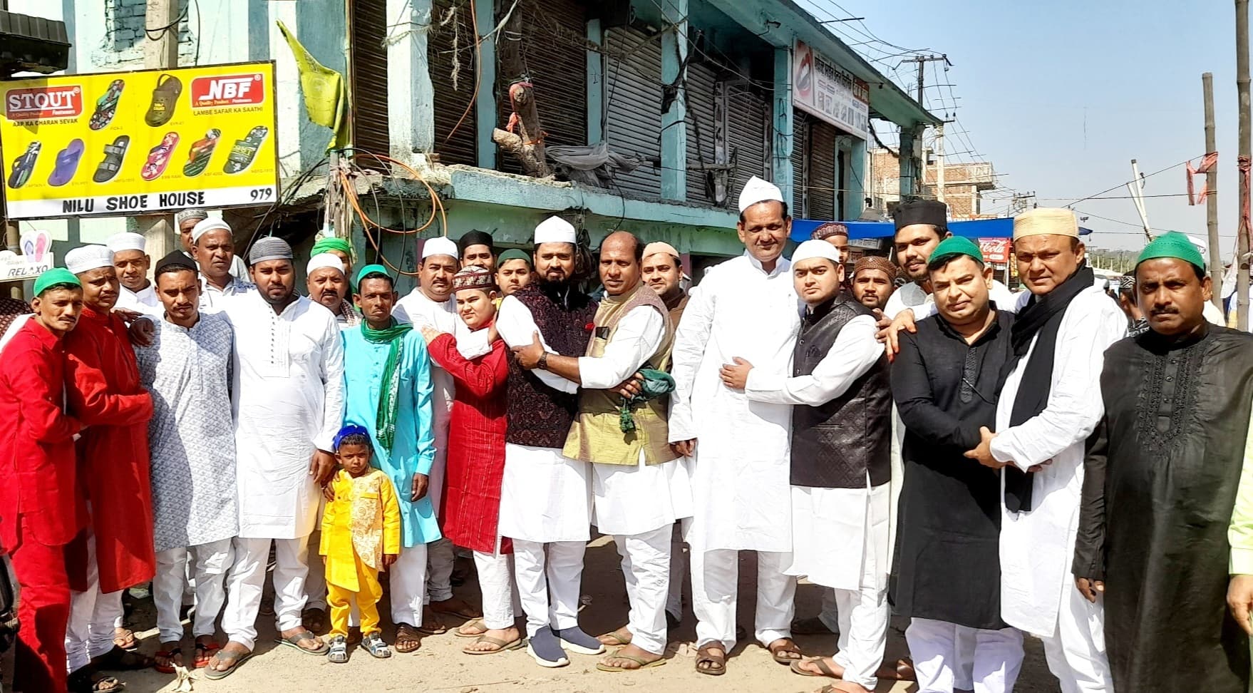 बरकट्ठा : उल्लासपूर्ण माहौल में मना ईद का त्योहार