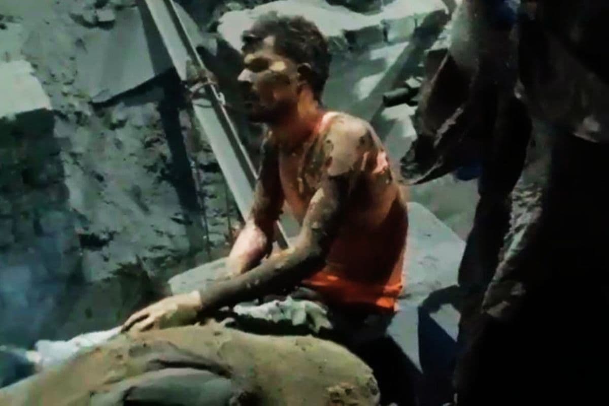 Hazaribagh News: चरही के चिंतपूर्णी स्टील प्लांट में ब्लास्ट, 5 घायल