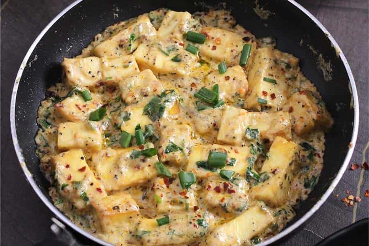 Butter Garlic Paneer Recipe: बटर और लहसुन का तीखा मेल,पनीर की ये रेसिपी बना देगी आपको दीवाना