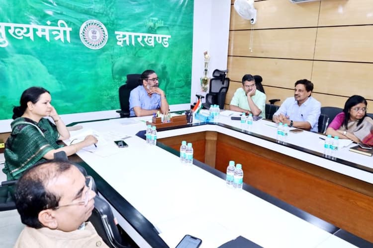 झारखंड के छात्रों को कब मिलेगी स्कॉलरशिप, सीएम हेमंत सोरेन ने की बड़ी घोषणा