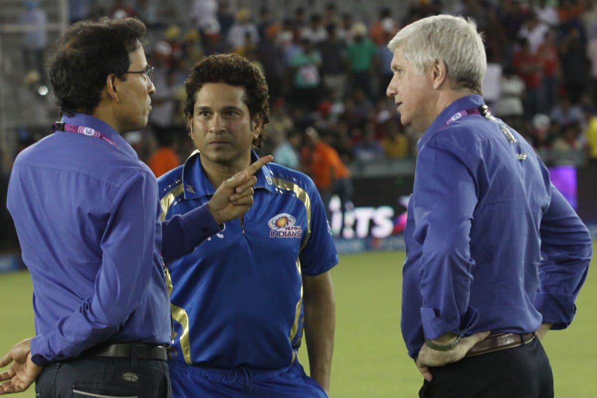 Alan Wilkins with Sachin Tndulkar and Harsha Bhogle. Alan Wilkins with Sachin Tndulkar and Harsha Bhogle.