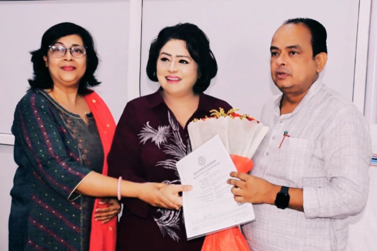 Dr Bhaarti Kashyap IMA Jharkhand NHM MOU Cervical Eradication Dr Irfan Ansari Dr Bhaarti Kashyap IMA Jharkhand NHM MOU Cervical Eradication Dr Irfan Ansari
