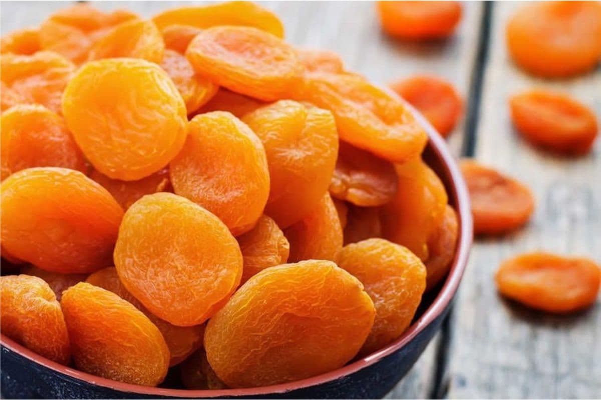 Dry Apricots For Diabetes: рдбрд╛рдпрдмрд┐рдЯреАрдЬ рдХреЗ рдорд░реАрдЬреЛрдВ рдХреЗ рд▓рд┐рдП рд╡рд░рджрд╛рди рд╣реИ рдпрд╣ рдбреНрд░рд╛рдИ рдлреНрд░реВрдЯ, рдлрд╛рдпрджреЗ рдЬрд╛рдирдХрд░ рд╣реЛ рдЬрд╛рдпреЗрдВрдЧреЗ рд╣реИрд░рд╛рди