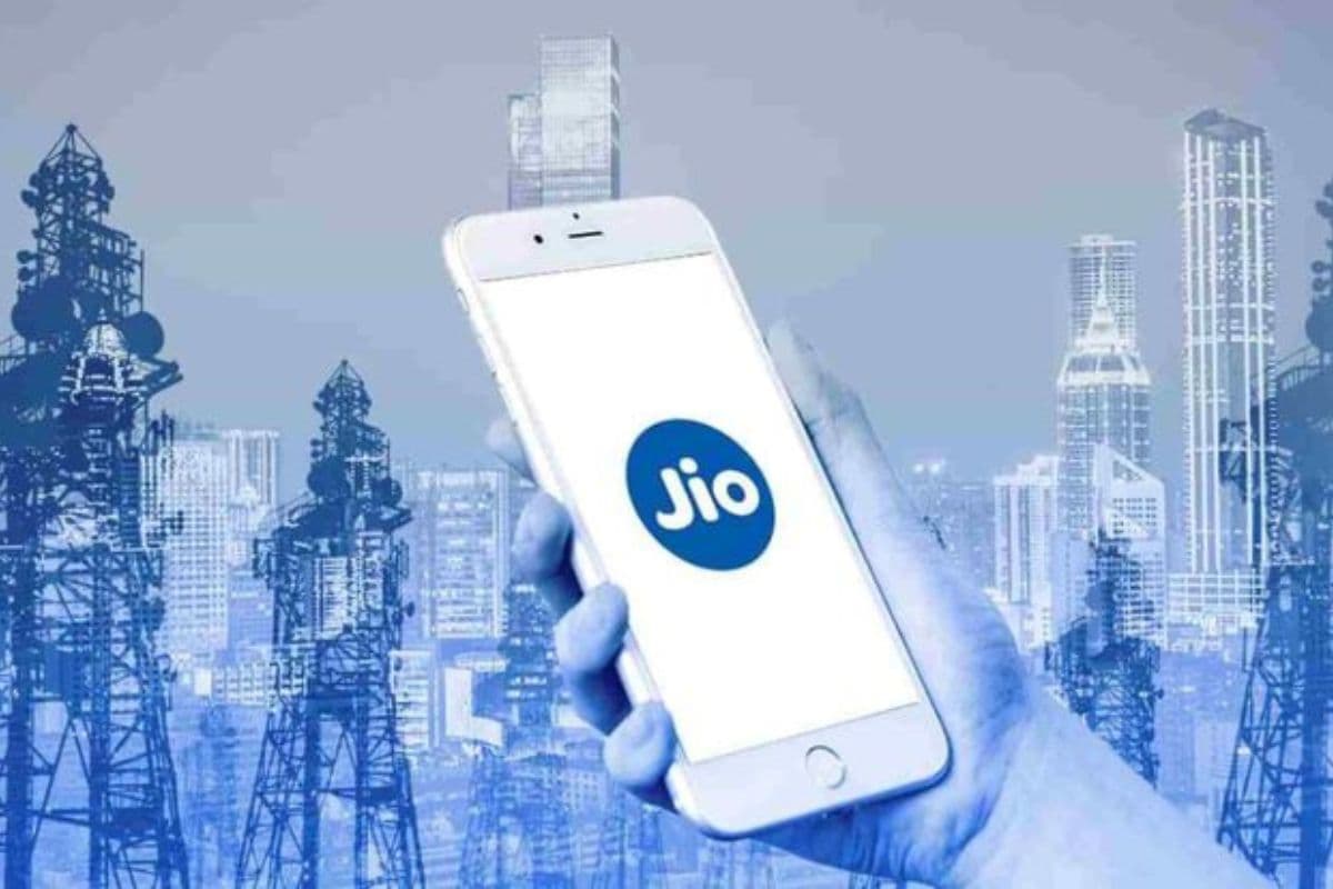 Jio ने 46 करोड़ यूजर्स को कराई मौज, लॉन्च हुआ 98 दिनों की वैलिडिटी के साथ डेली 2GB डेटा वाला प्लान